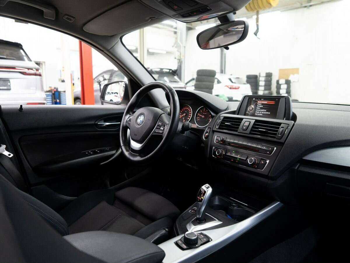 BMW 1 серии 116i, 2014 Фото №16