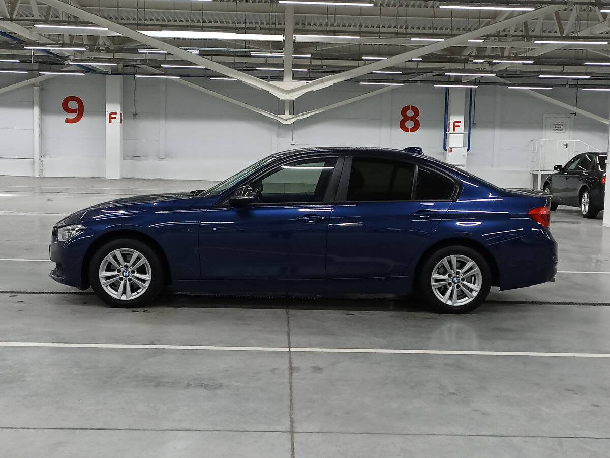 BMW 3 серии 318i, 2016 Фото №8
