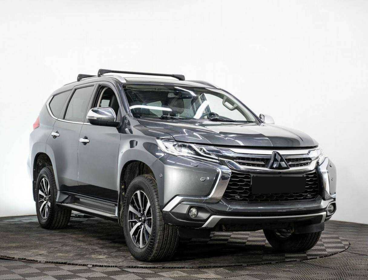 Mitsubishi Pajero Sport, 2018 Фото №3