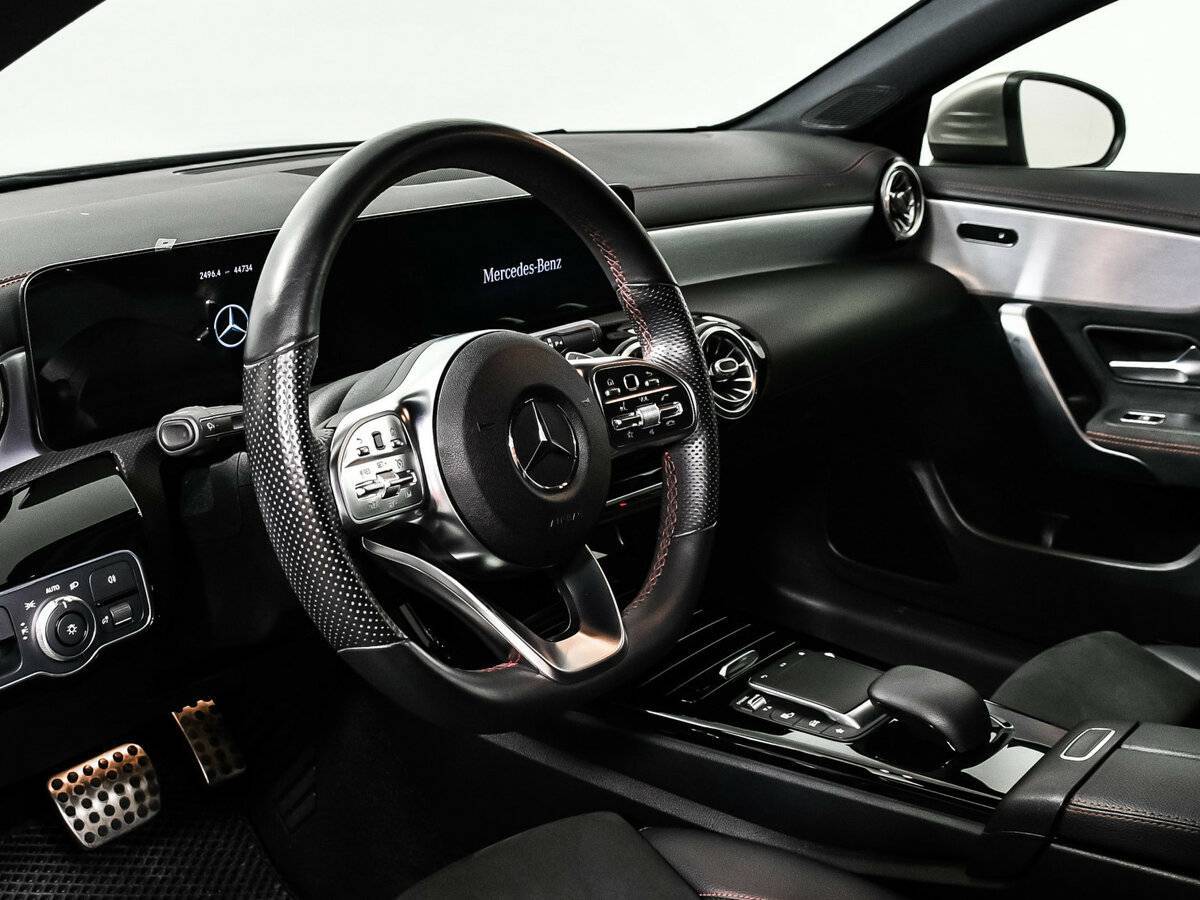 Mercedes-Benz CLA 200, 2020 Фото №12