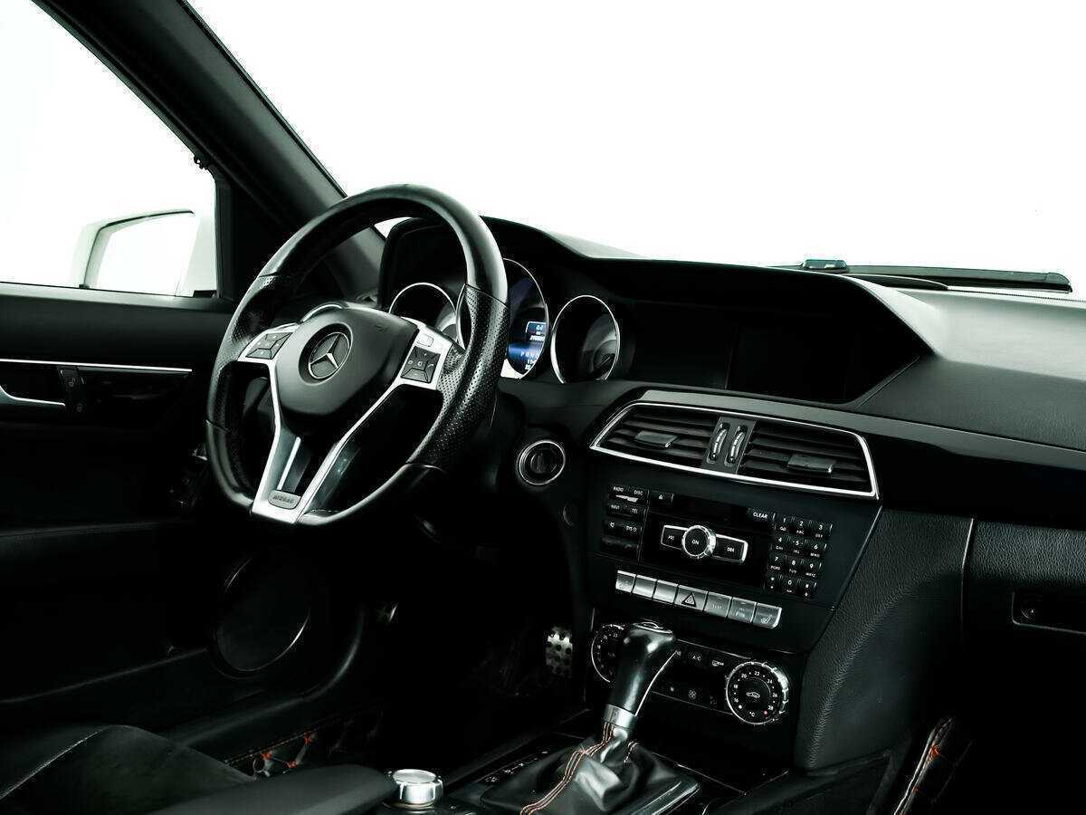 Mercedes-Benz C-Класс 180, 2013 Фото №9