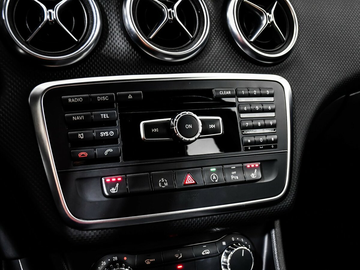 Mercedes-Benz A-Класс 180 III (W176), 2014 Фото №17