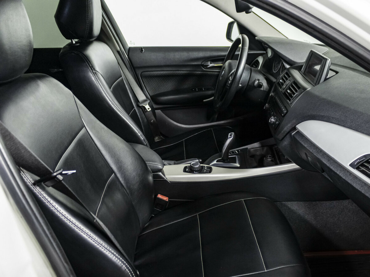 BMW 1 серии 116i II (F20/F21), 2012 Фото №8