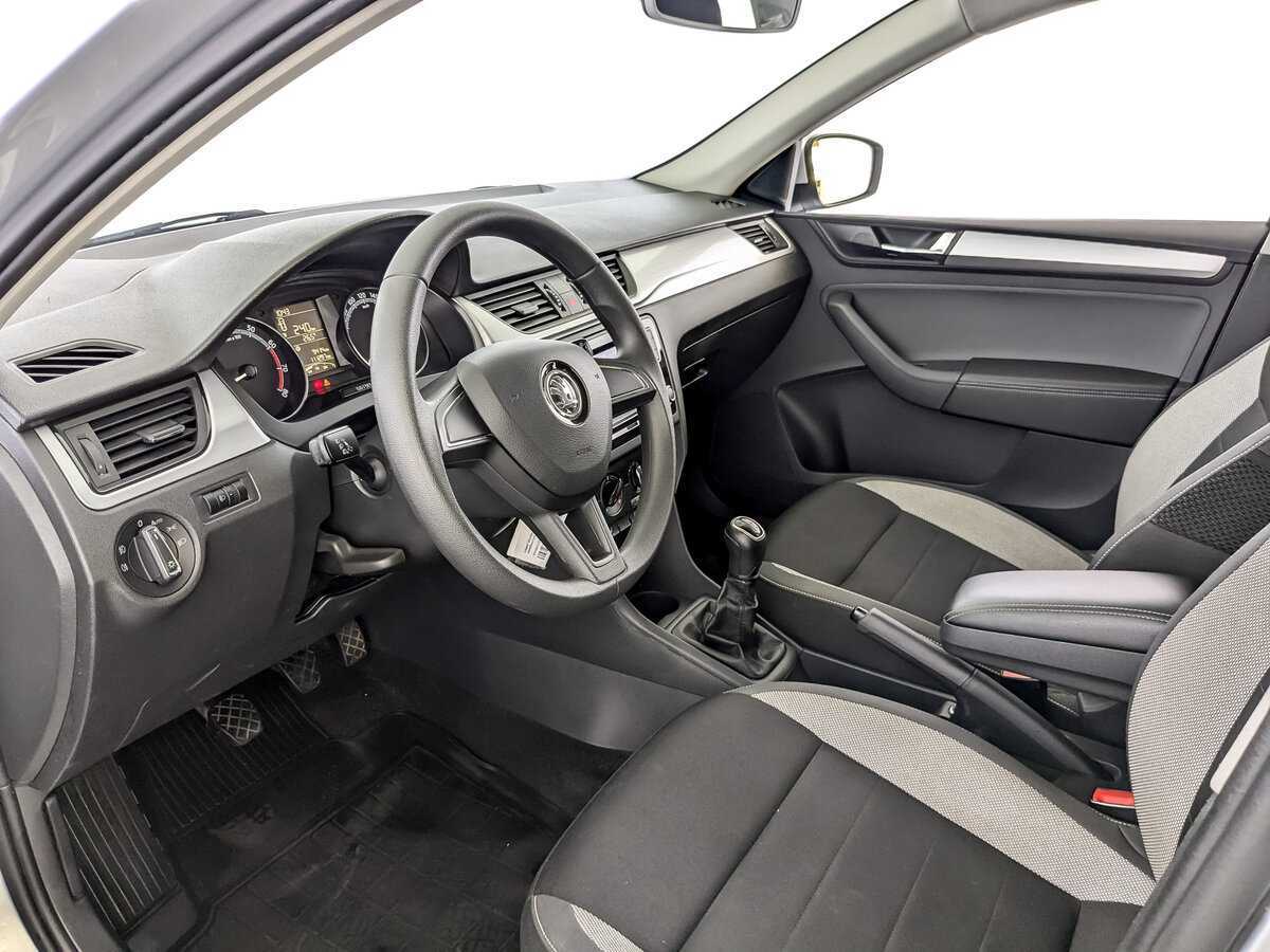 Skoda Rapid, 2018 Фото №14