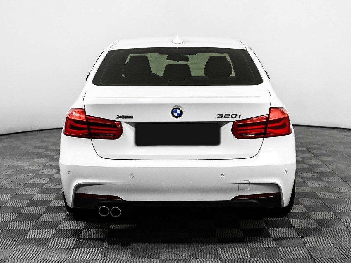 BMW 3 серии 320i xDrive, 2018 Фото №6