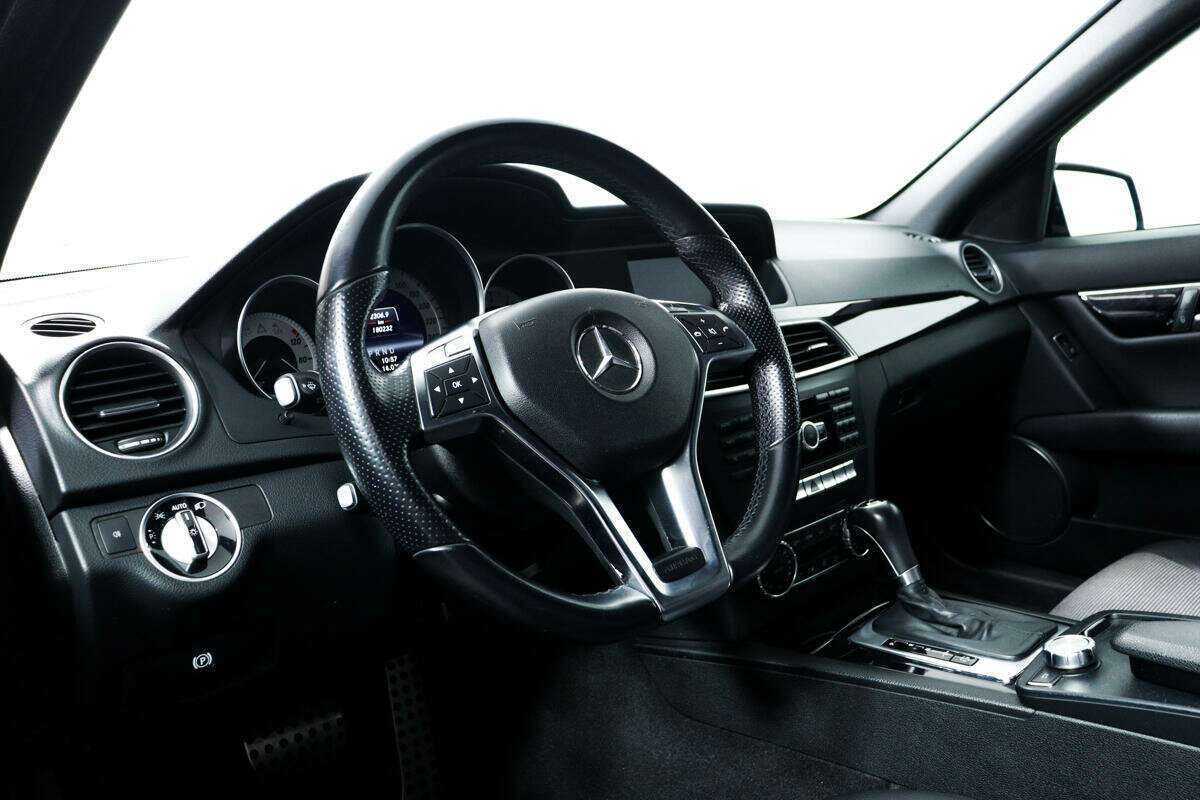 Mercedes-Benz C-Класс 180, 2013 Фото №13
