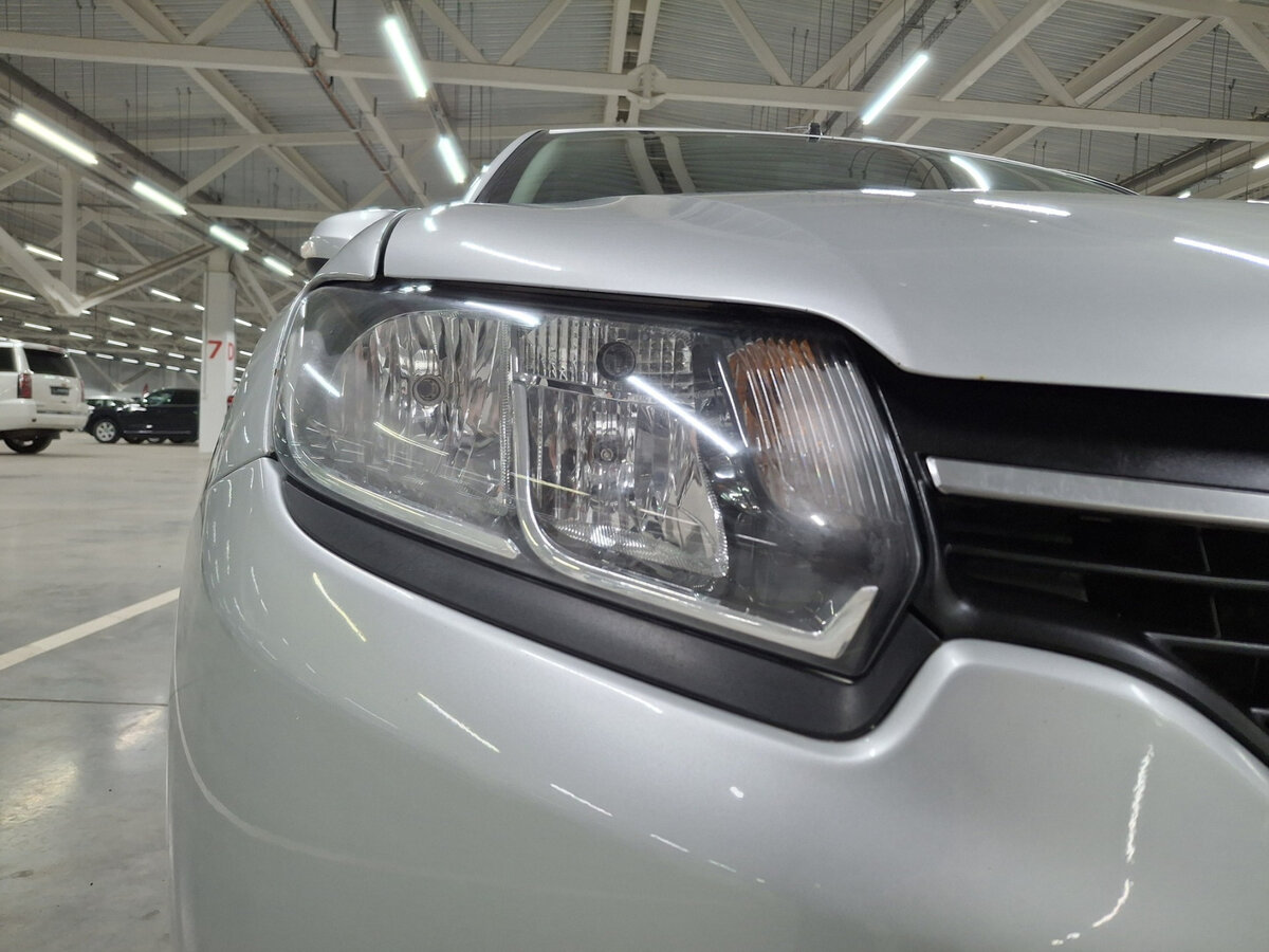 Renault Logan II, 2015 Фото №16