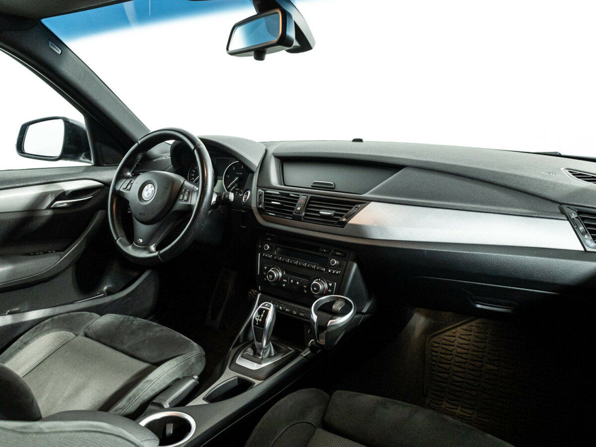 BMW X1 20d I (E84) Рестайлинг, 2014 Фото №9