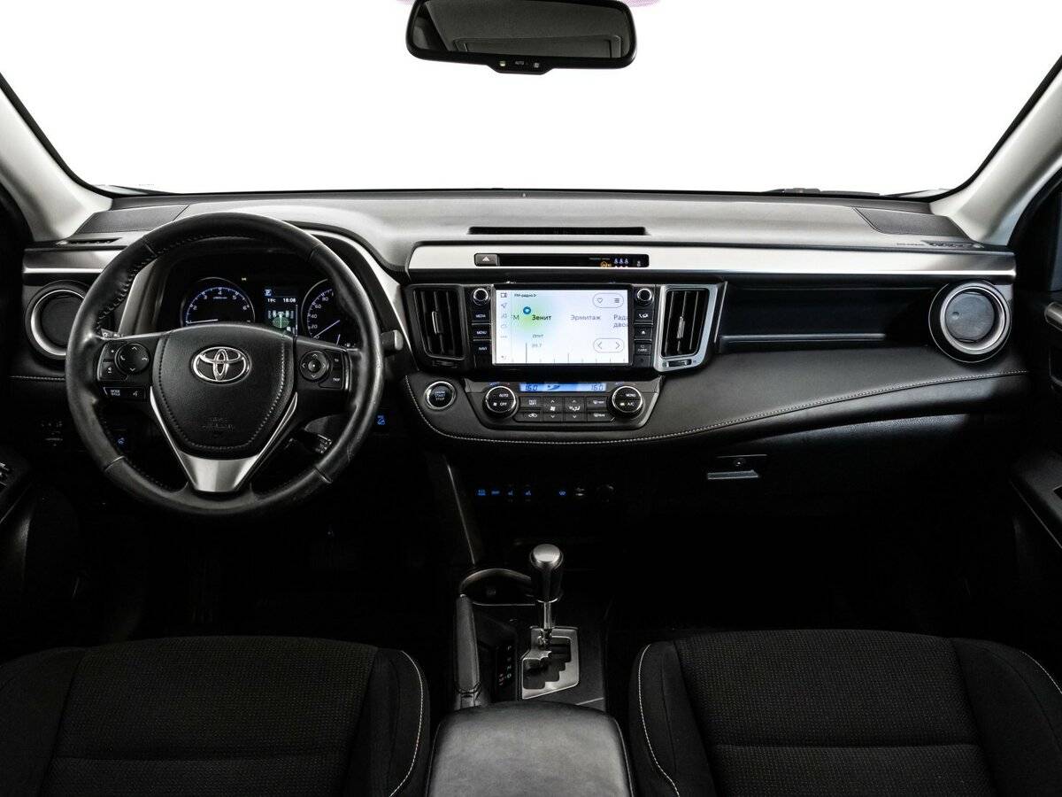 Toyota RAV4 IV (XA40) Рестайлинг, 2017 Фото №10