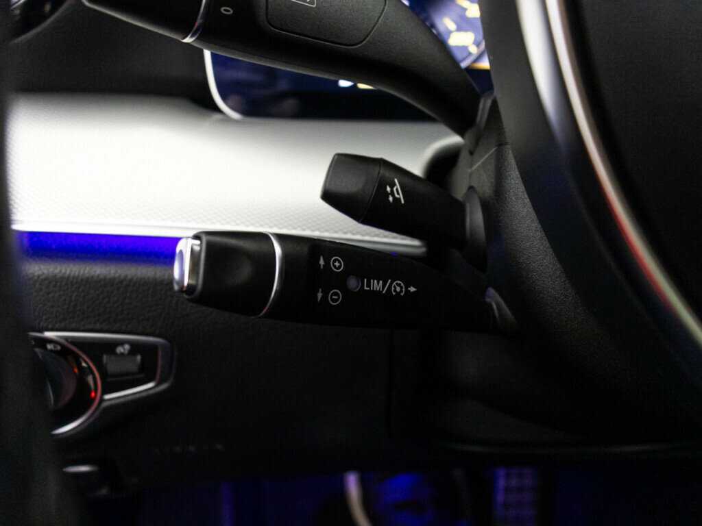 Mercedes-Benz E-Класс 200, 2017 Фото №20