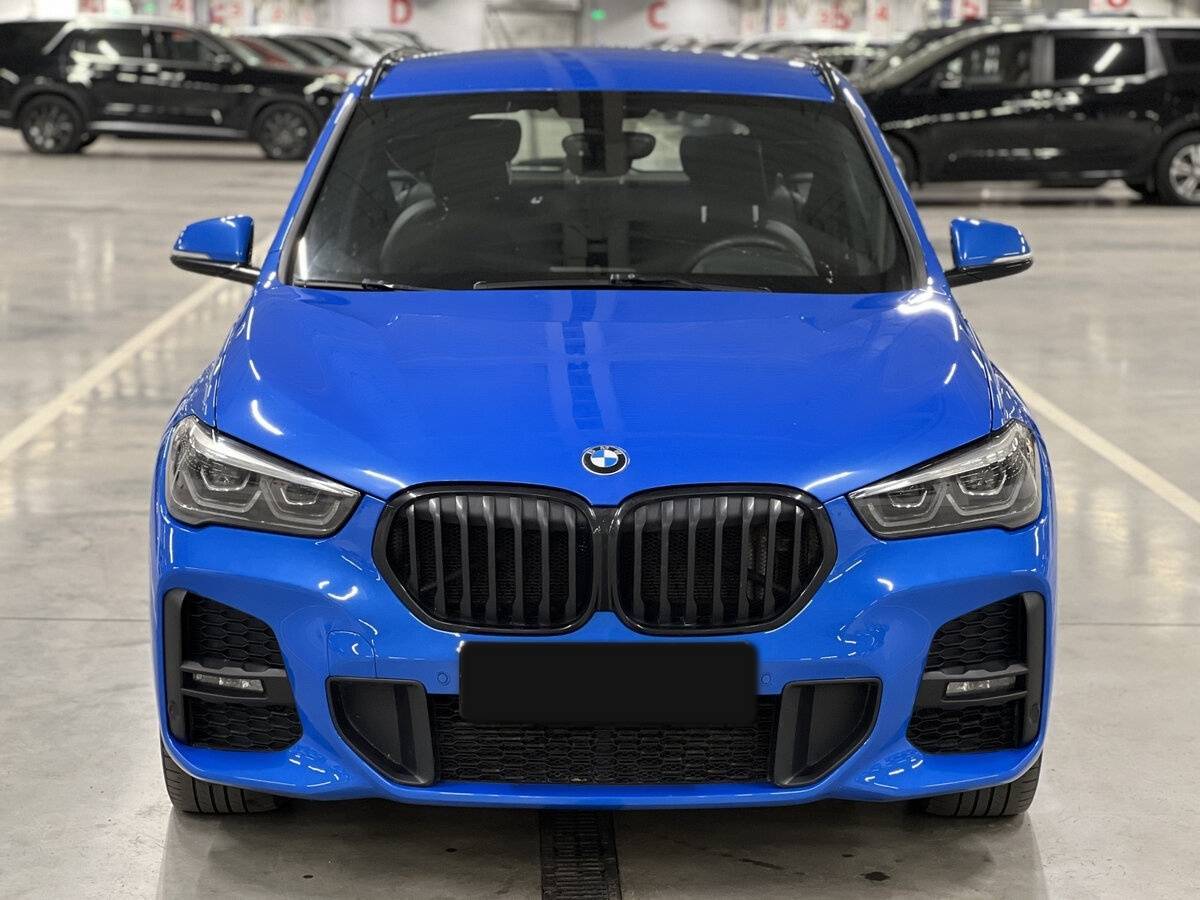 BMW X1 20i xDrive, 2019 Фото №2