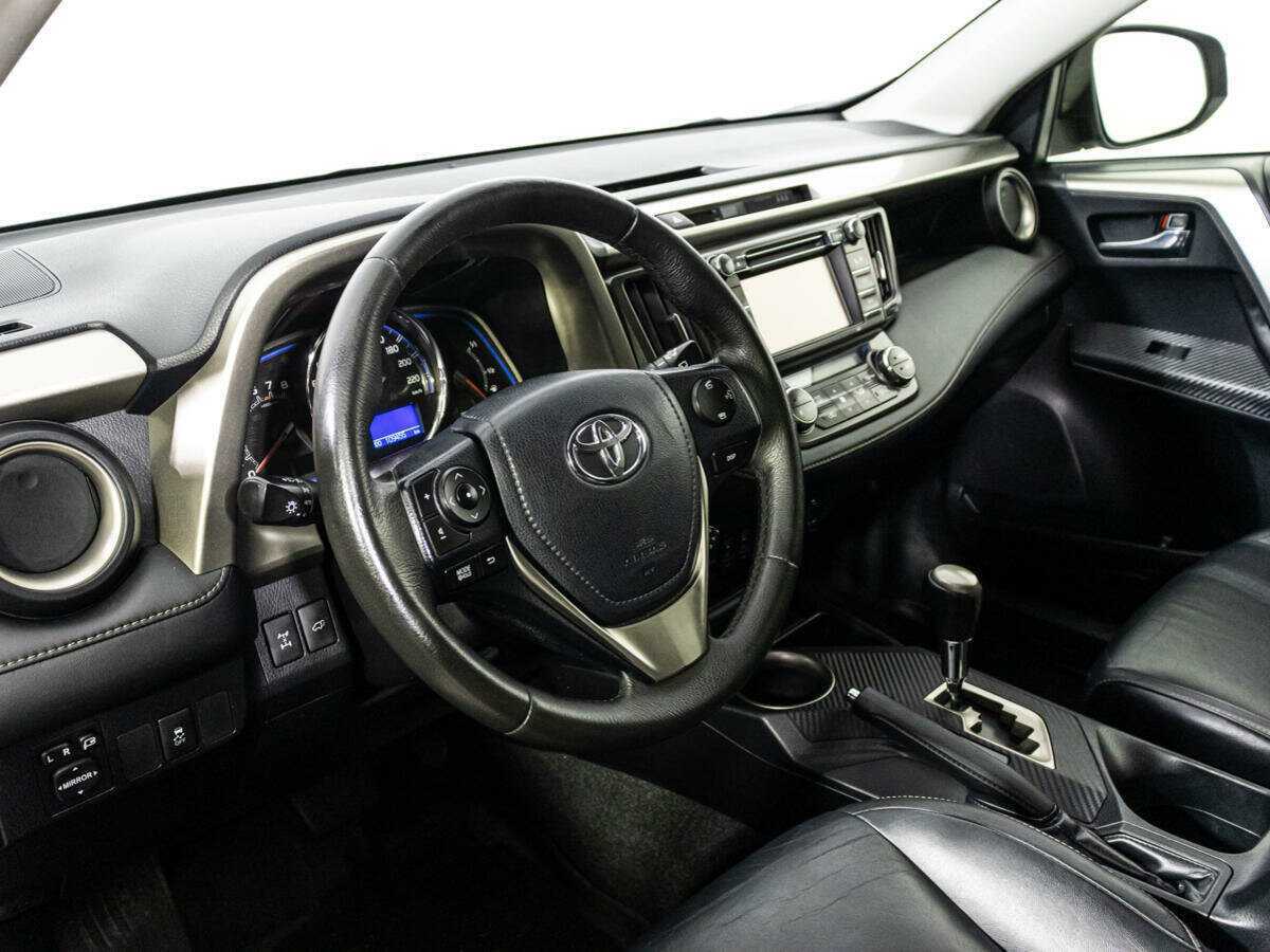 Toyota RAV4, 2013 Фото №11