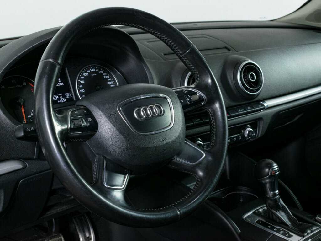 Audi A3 Sportback, 2013 Фото №12