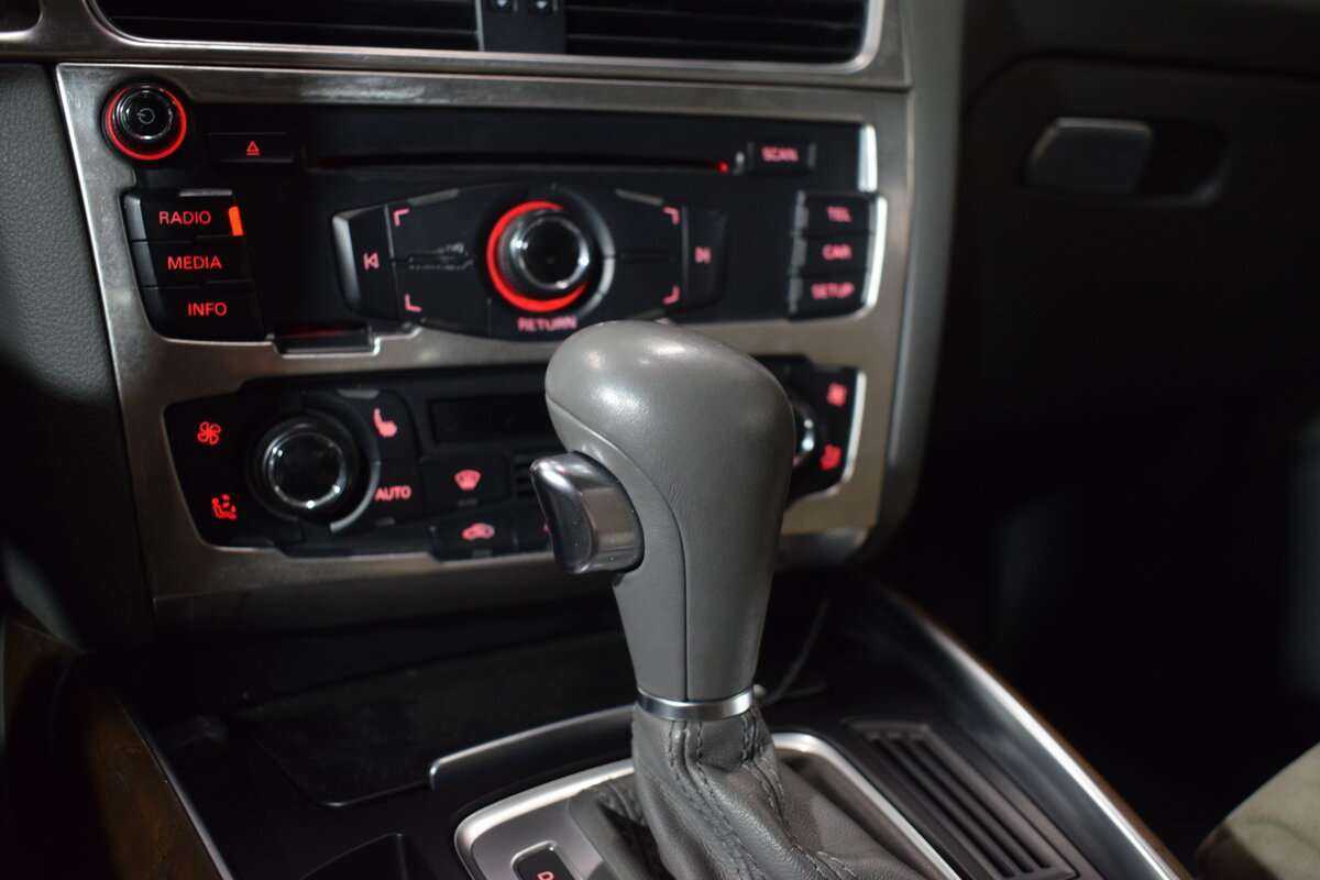 Audi Q5, 2012 Фото №18