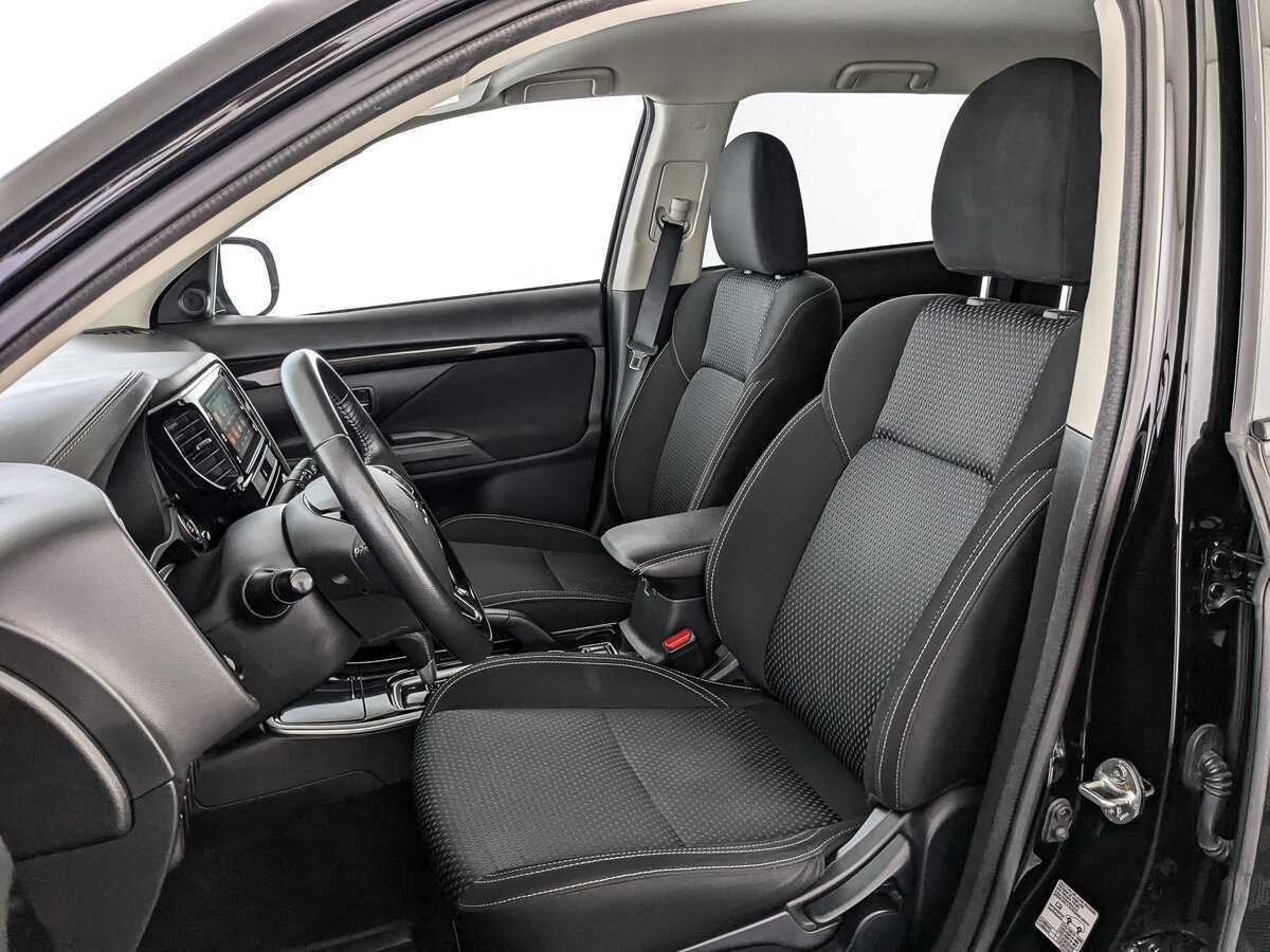 Mitsubishi Outlander, 2019 Фото №16
