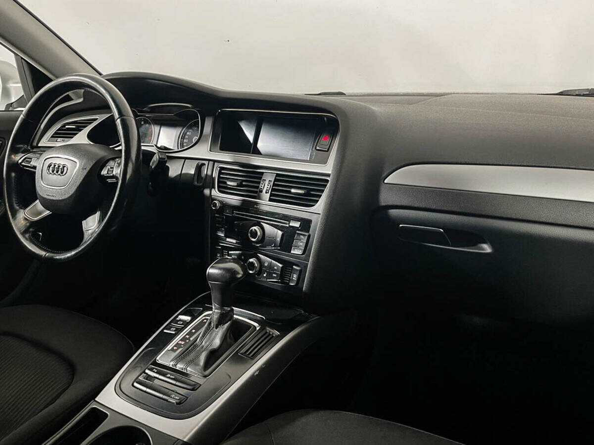 Audi A4, 2013 Фото №7