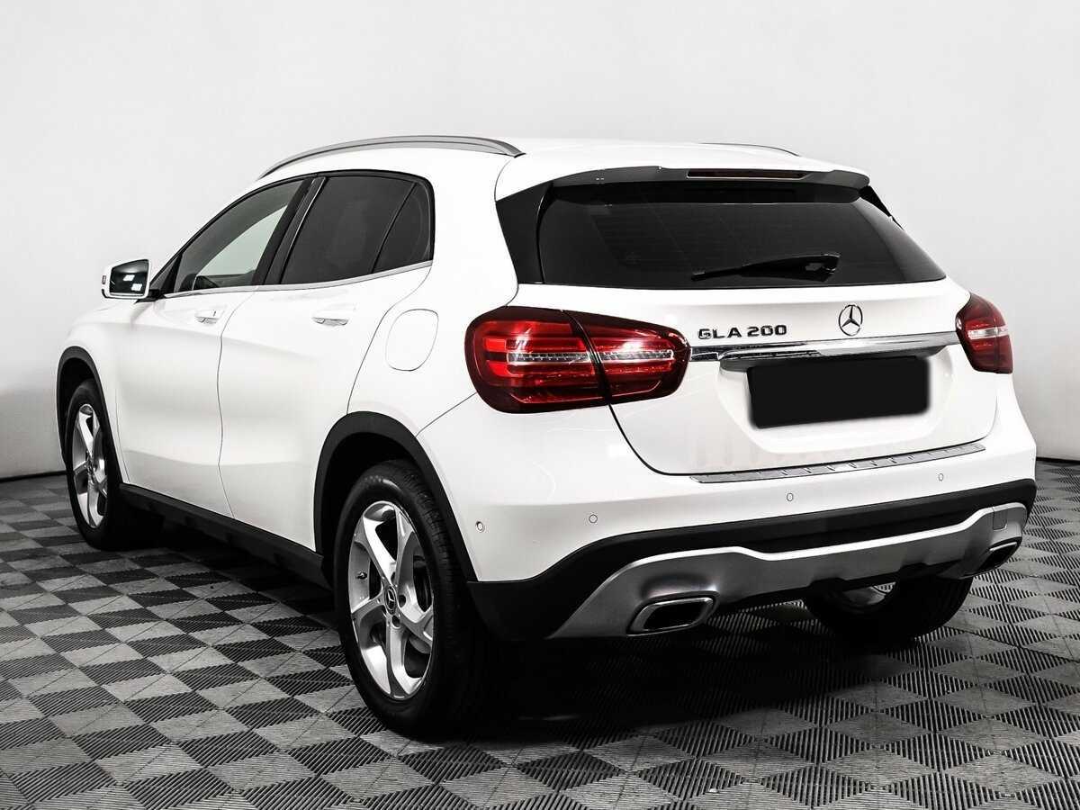 Mercedes-Benz GLA 200, 2018 Фото №7