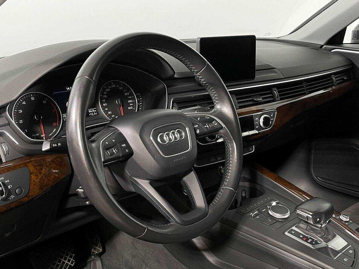 Audi A4, 2017 Фото №12