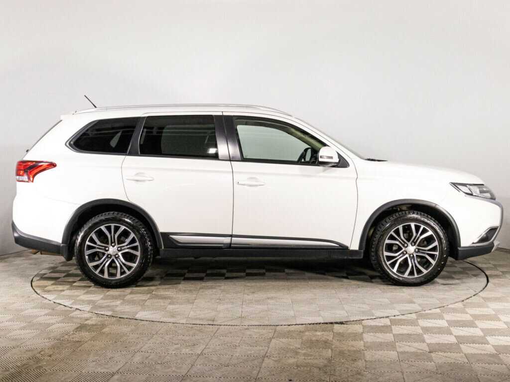 Mitsubishi Outlander, 2016 Фото №4