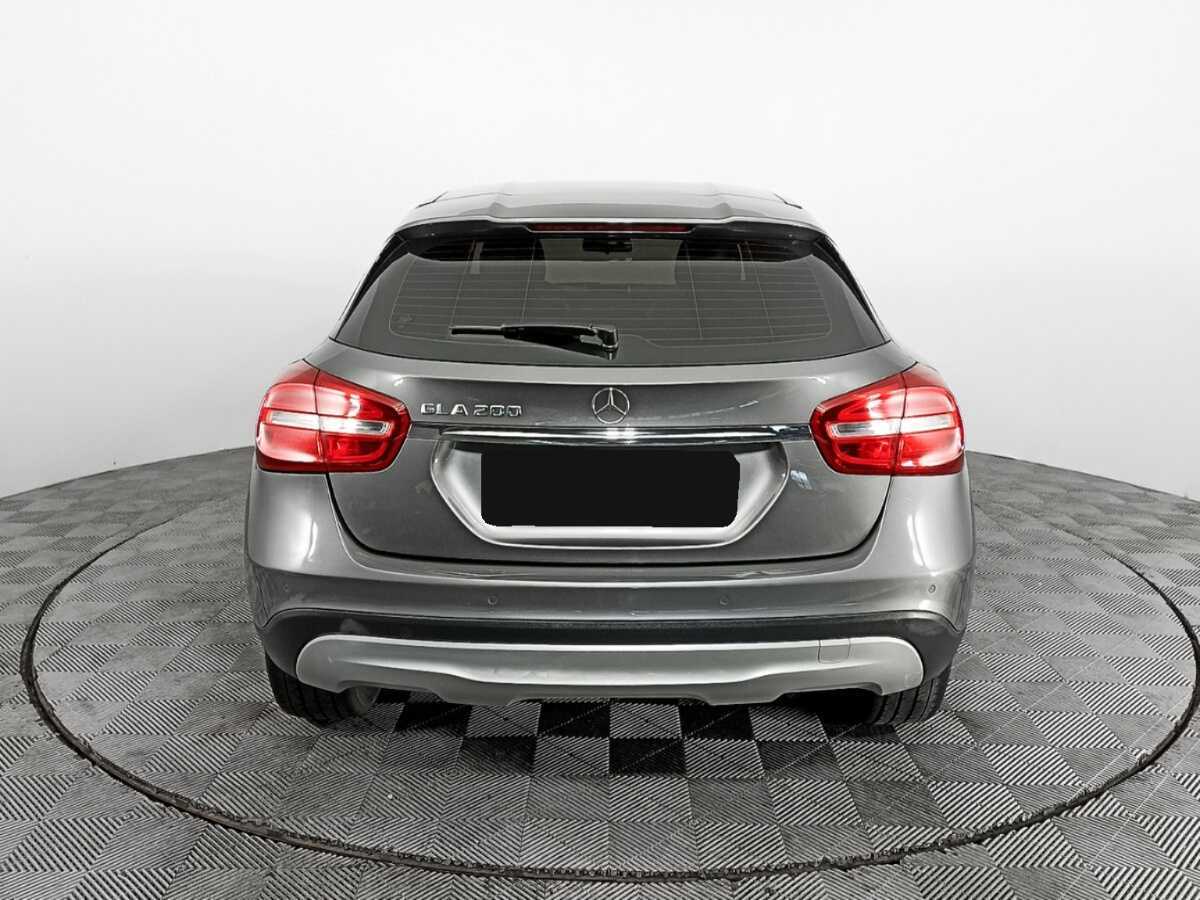 Mercedes-Benz GLA 200, 2015 Фото №6