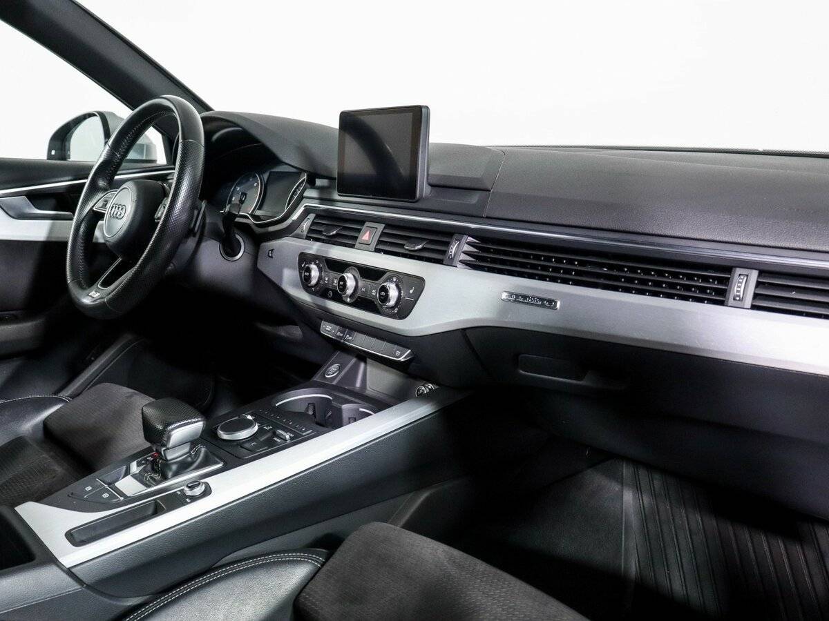 Audi A4, 2017 Фото №6