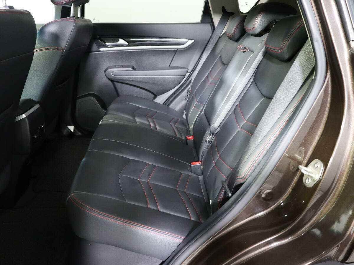 Dongfeng AX7, 2017 Фото №10