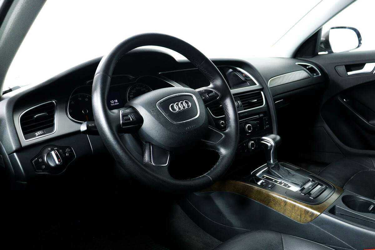 Audi A4, 2014 Фото №9