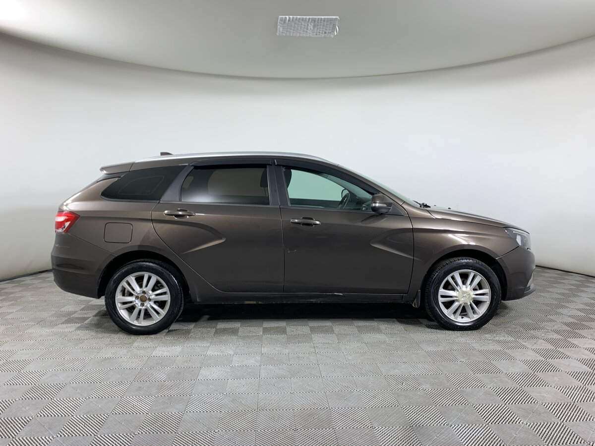 Lada (ВАЗ) Vesta SW, 2018 Фото №4