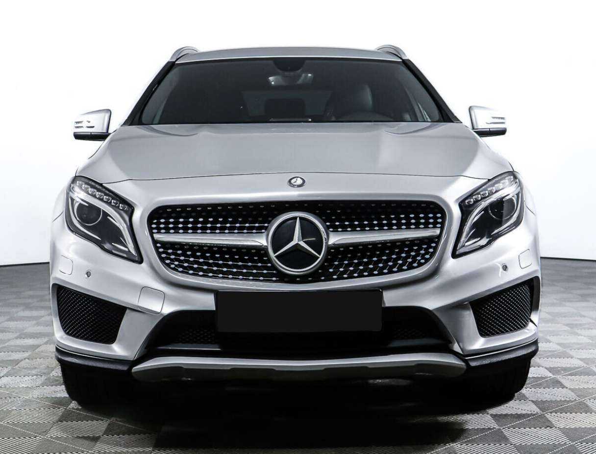 Mercedes-Benz GLA 200, 2015 Фото №2