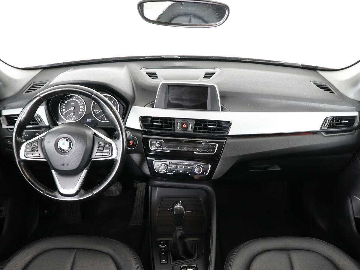 BMW X1 18d xDrive, 2016 Фото №11