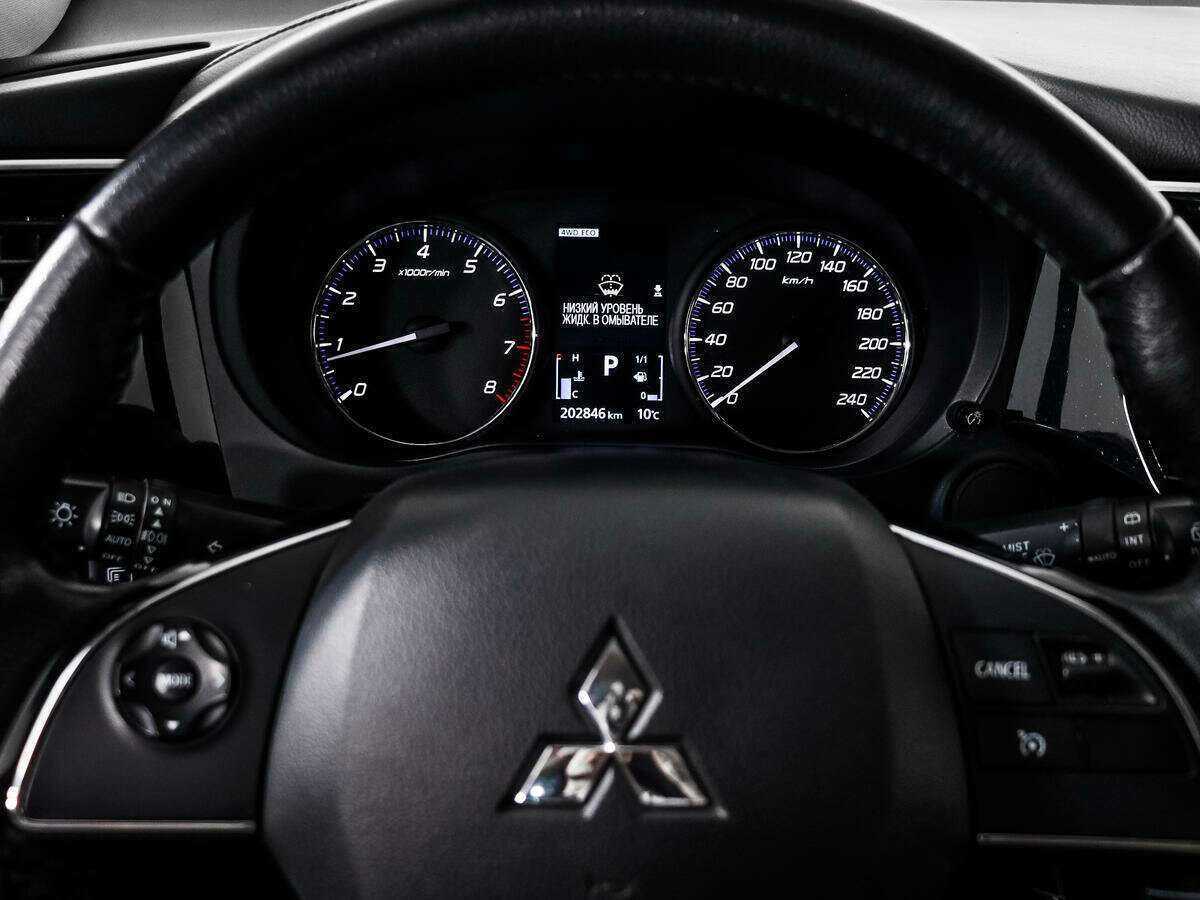 Mitsubishi Outlander, 2018 Фото №15
