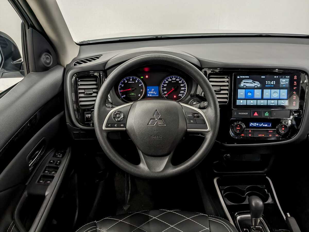 Mitsubishi Outlander, 2022 Фото №19