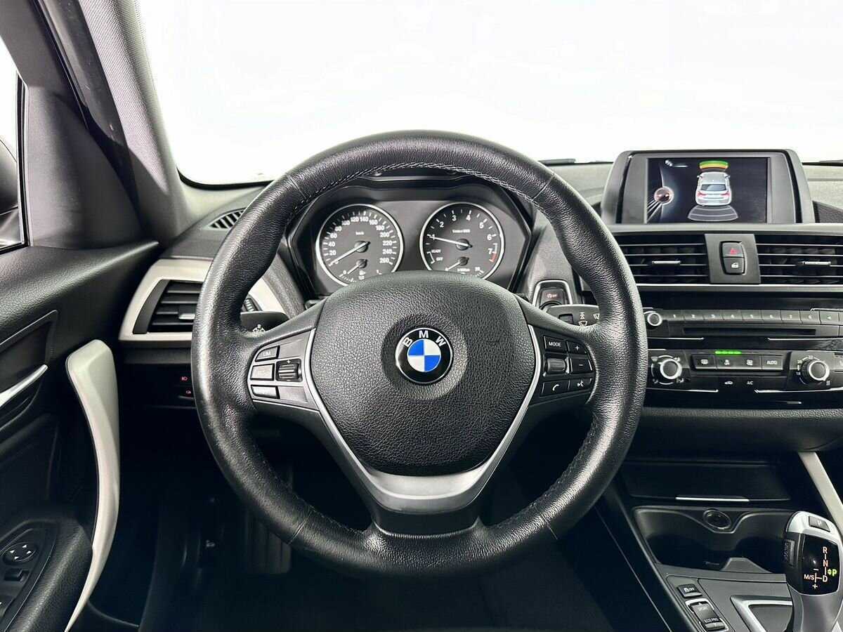 BMW 1 серии 118i, 2017 Фото №10
