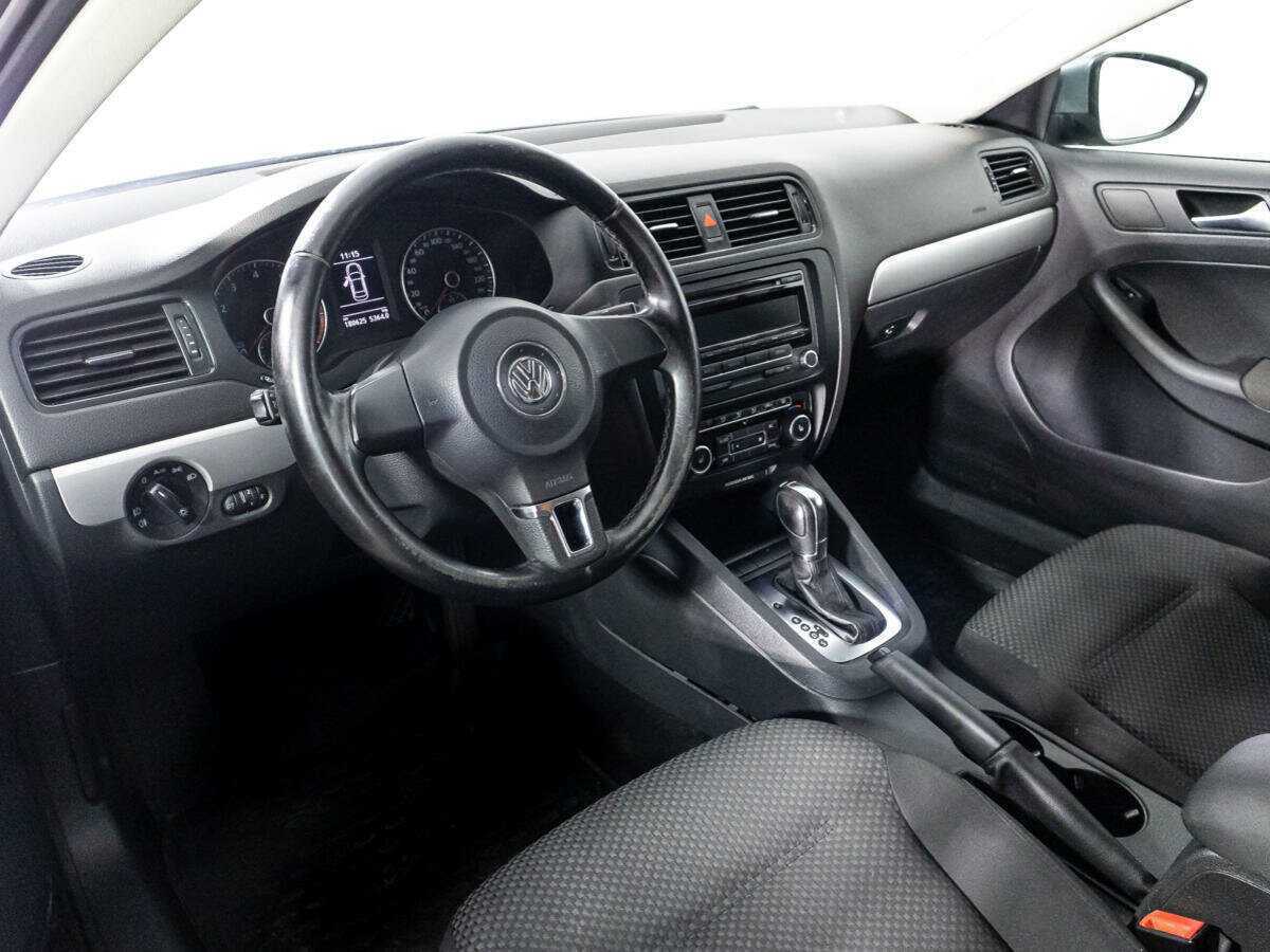 Volkswagen Jetta, 2012 Фото №11
