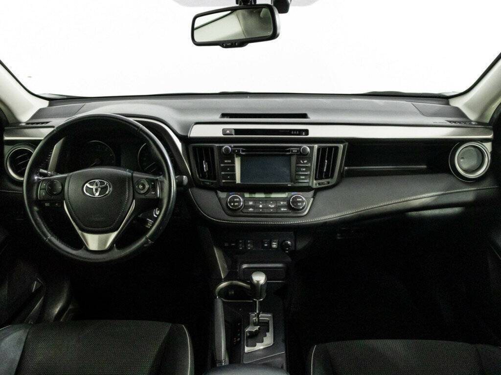 Toyota RAV4, 2016 Фото №11