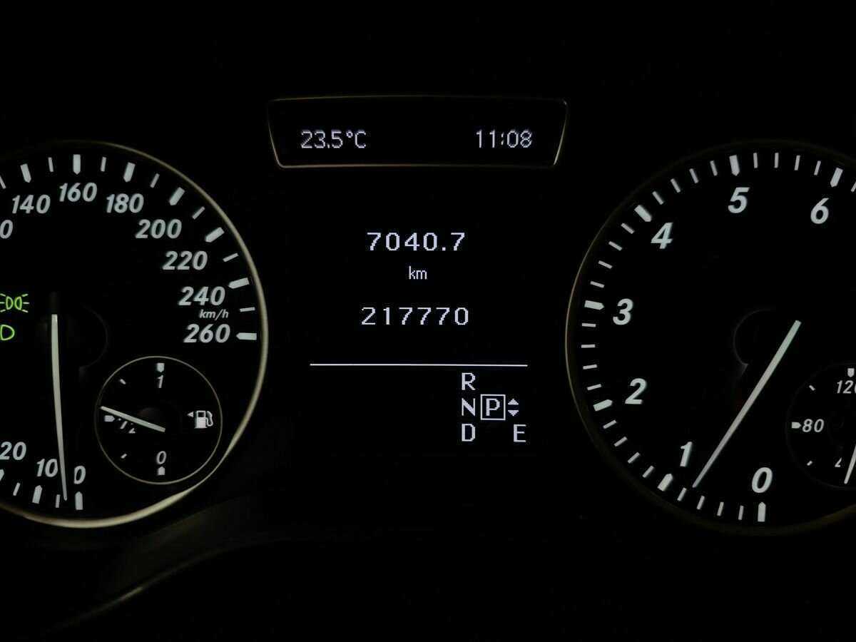 Mercedes-Benz A-Класс 180, 2014 Фото №16