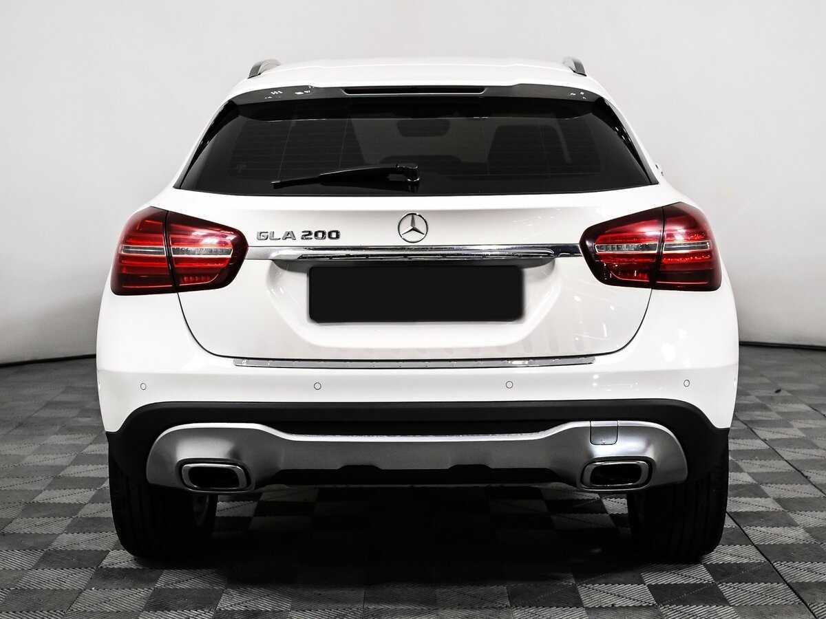 Mercedes-Benz GLA 200, 2018 Фото №6