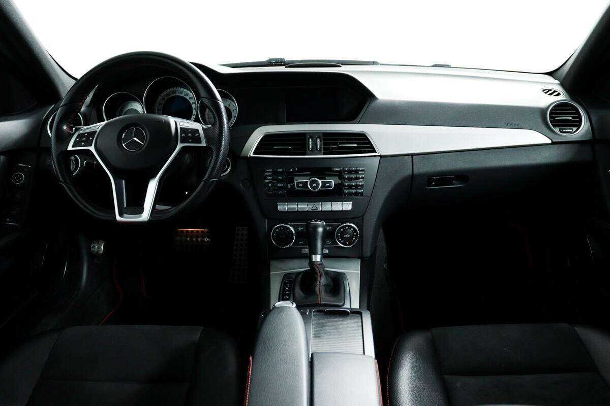 Mercedes-Benz C-Класс 180, 2013 Фото №11
