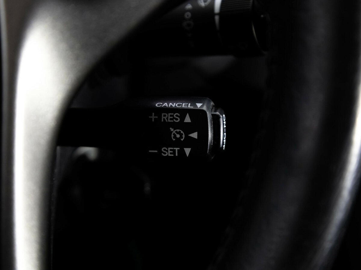 Toyota Venza I Рестайлинг, 2013 Фото №14