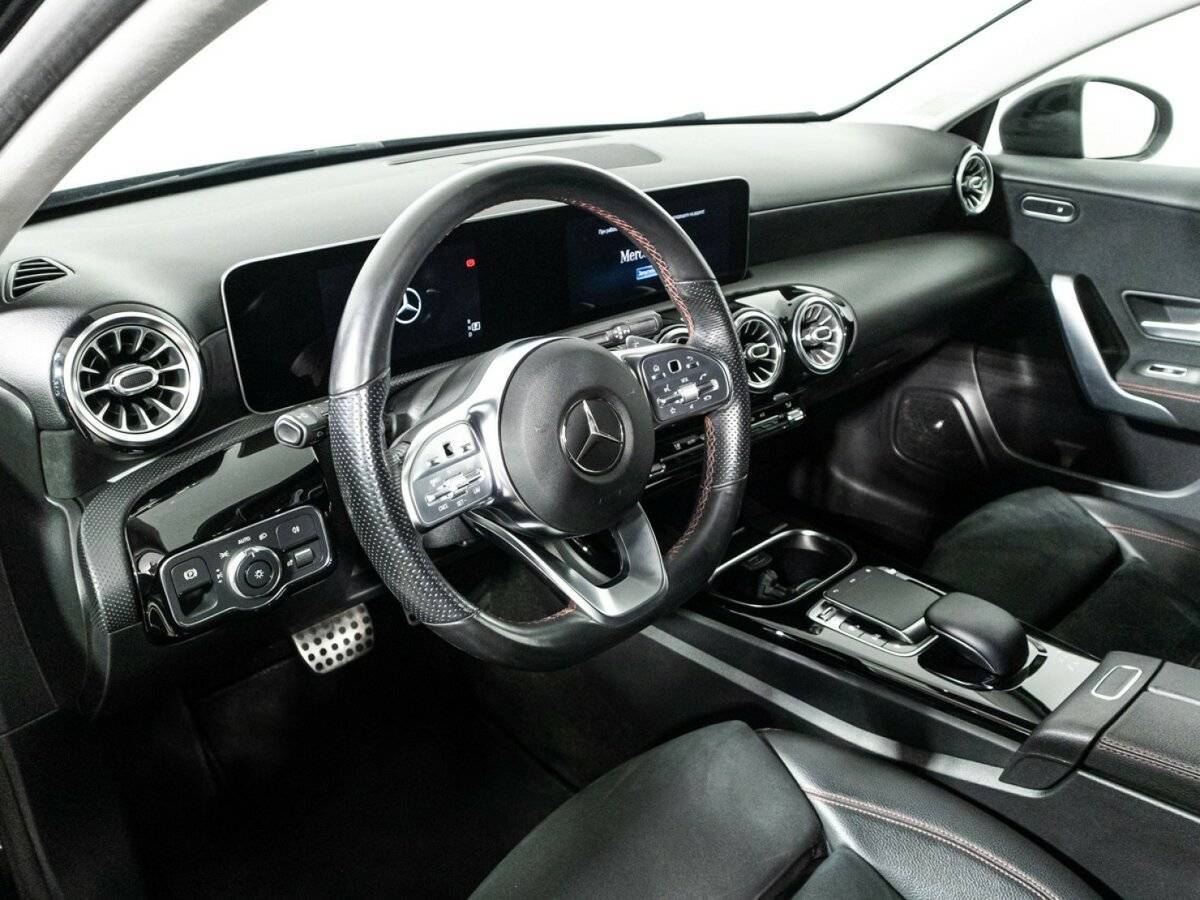 Mercedes-Benz A-Класс 200, 2018 Фото №11