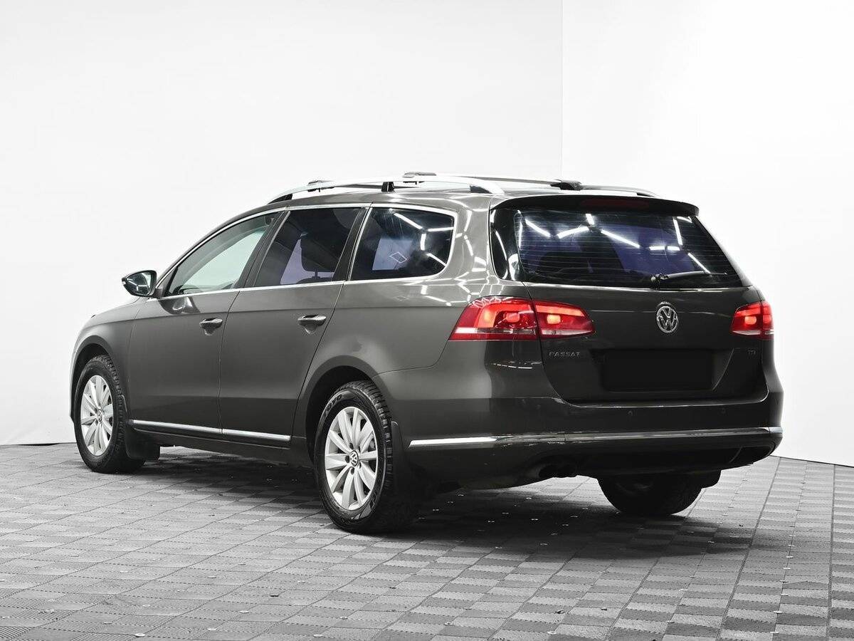 Volkswagen Passat, 2012 Фото №3