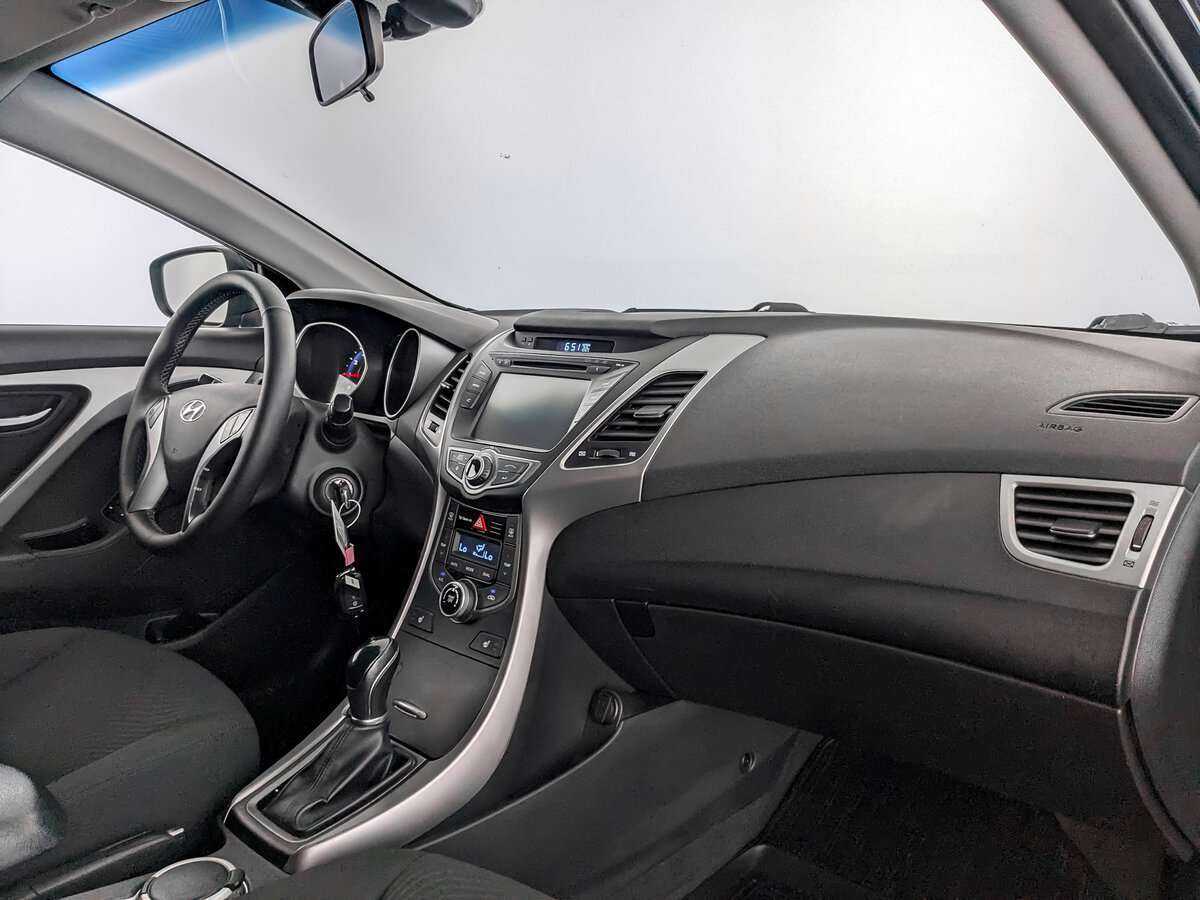 Hyundai Elantra, 2014 Фото №9