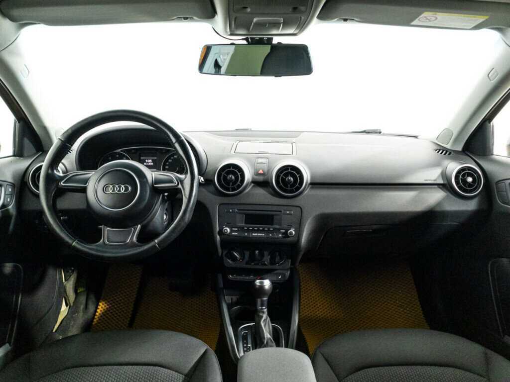 Audi A1 Sportback, 2012 Фото №13