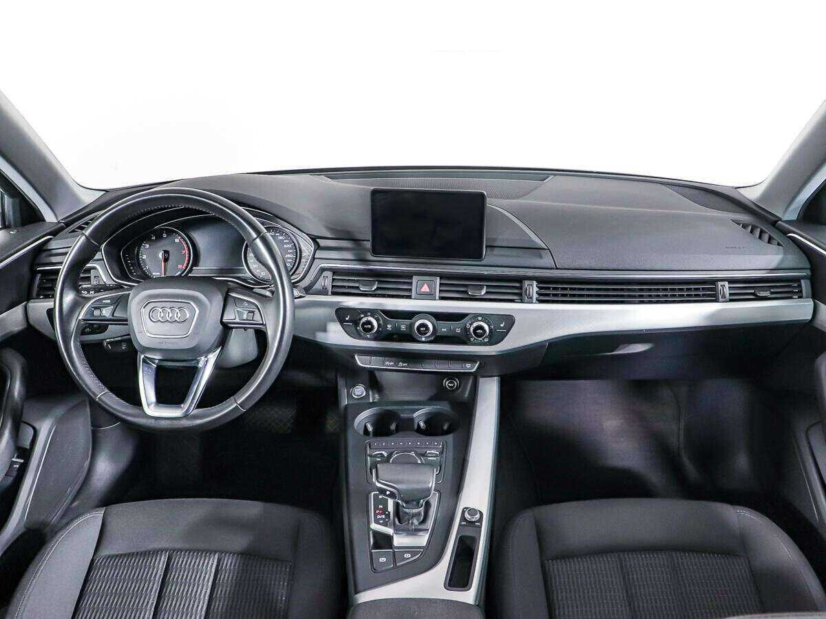 Audi A4, 2015 Фото №11