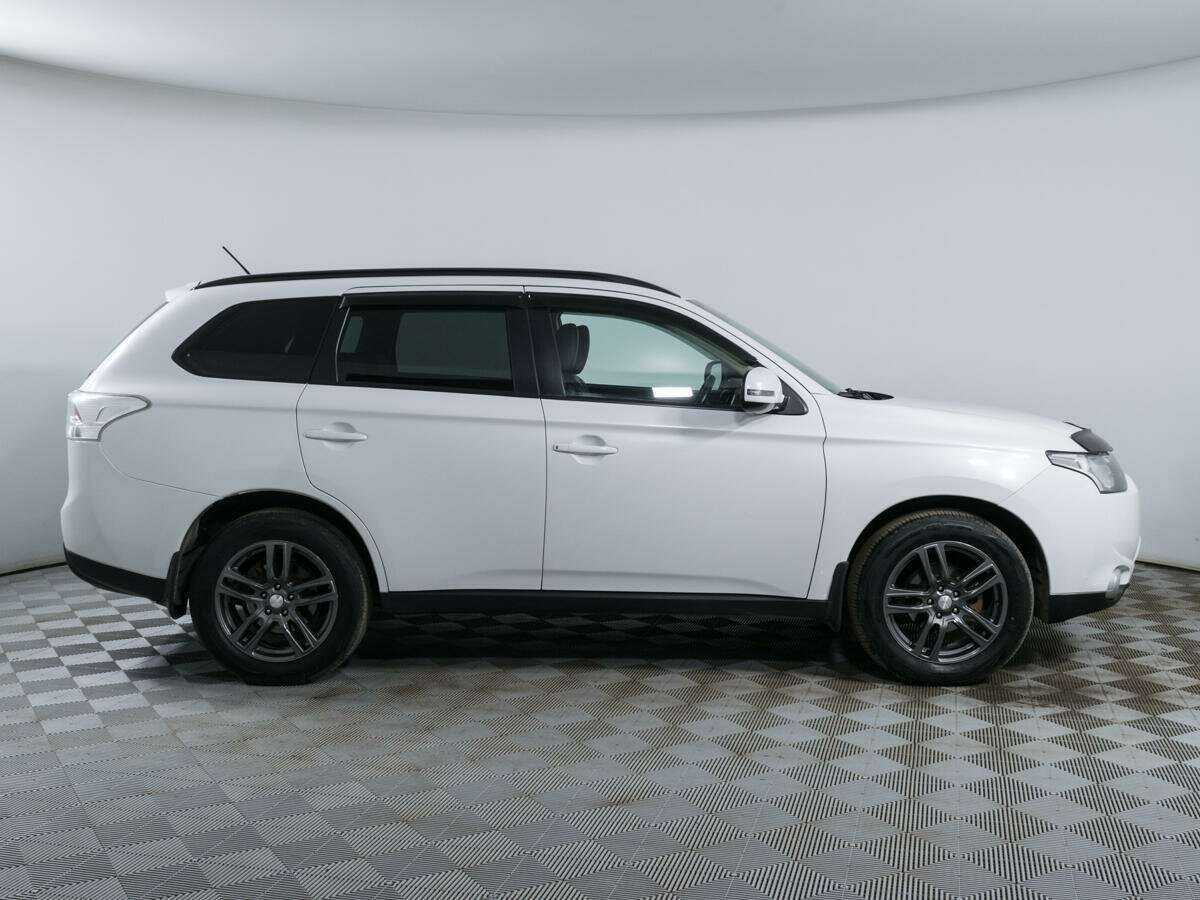 Mitsubishi Outlander, 2012 Фото №4