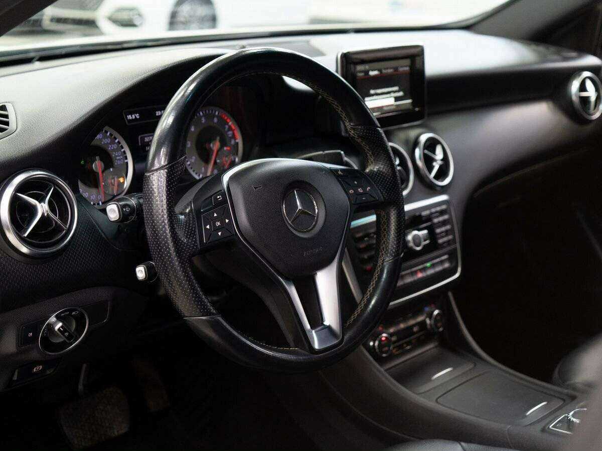 Mercedes-Benz A-Класс 180, 2013 Фото №5