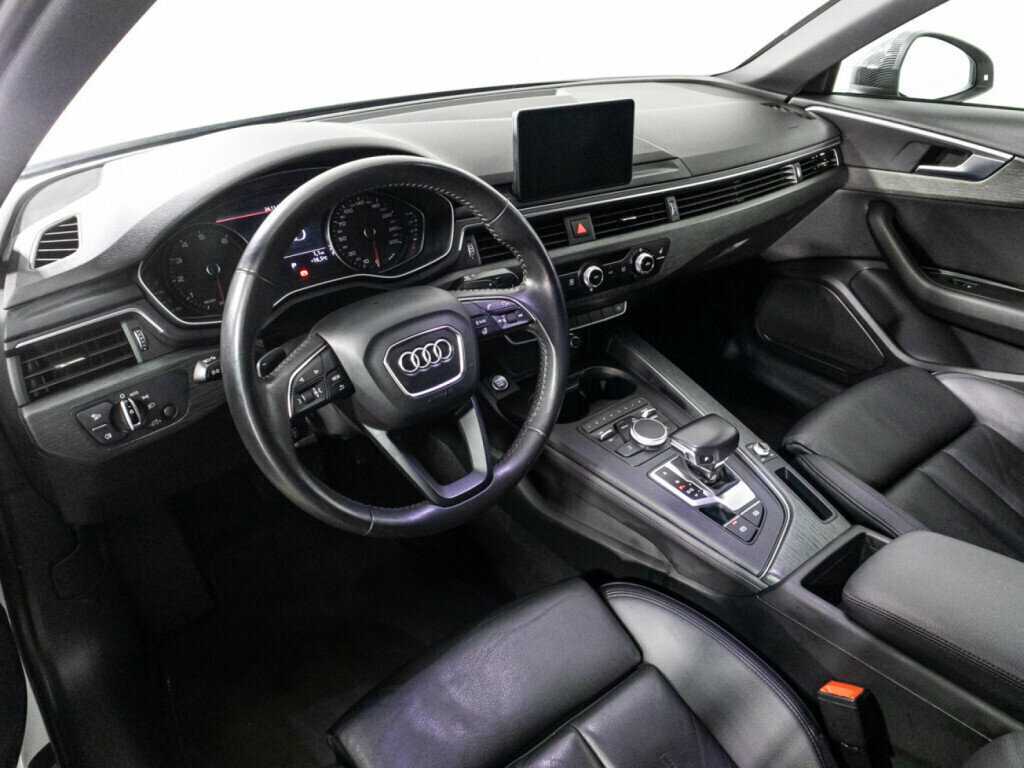 Audi A4, 2017 Фото №11