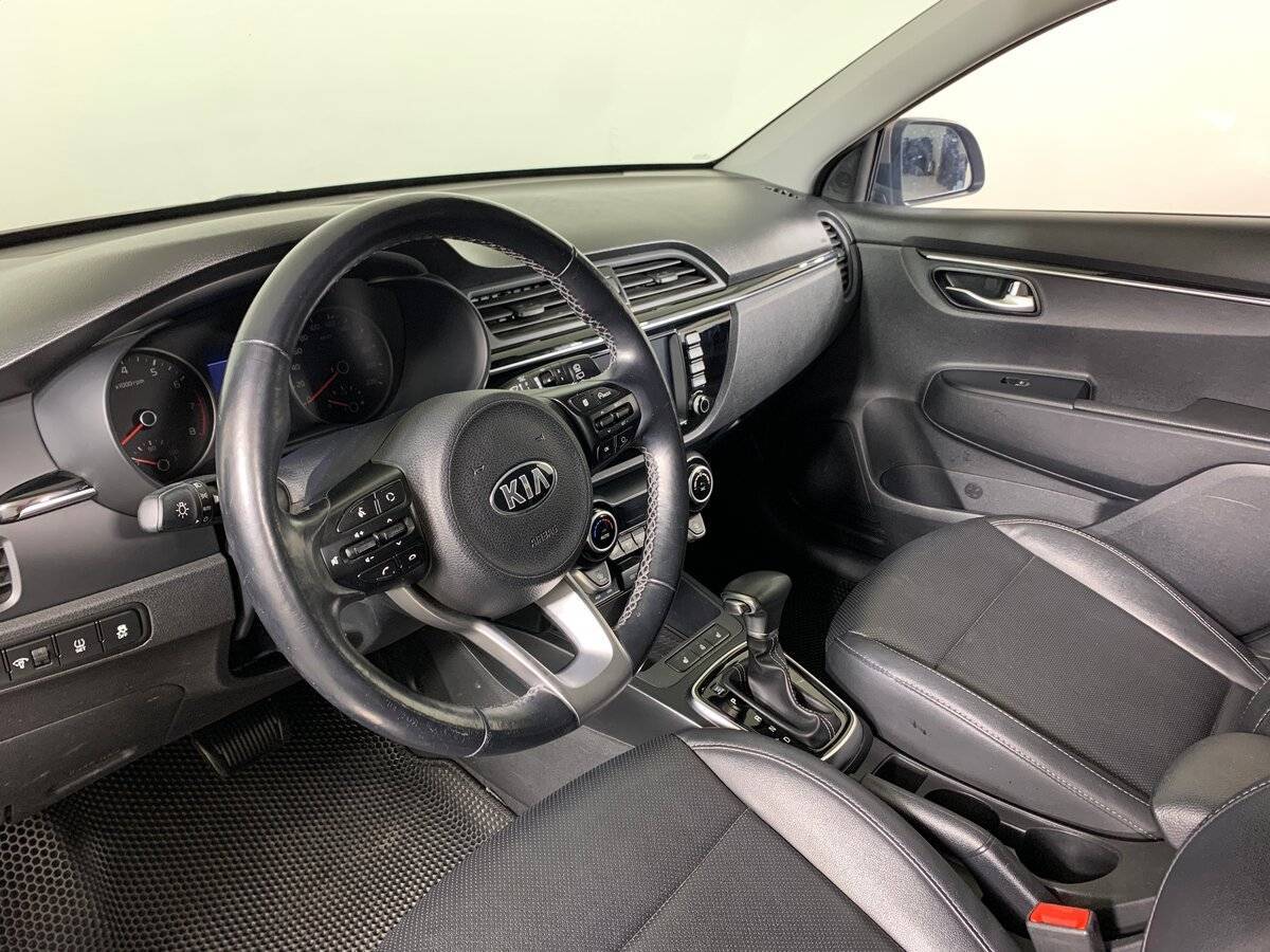 Kia Rio X-Line, 2019 Фото №11