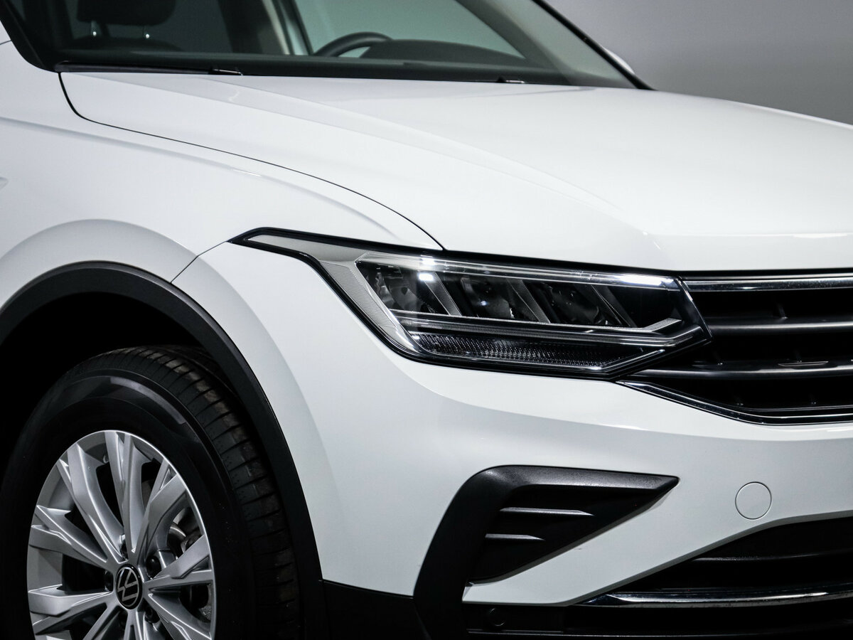 Volkswagen Tiguan II Рестайлинг, 2021 Фото №15