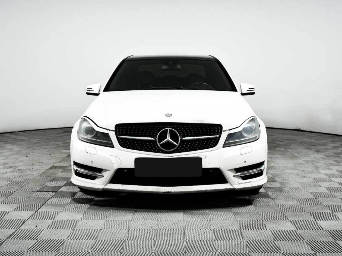Mercedes-Benz C-Класс 180, 2013 Фото №2